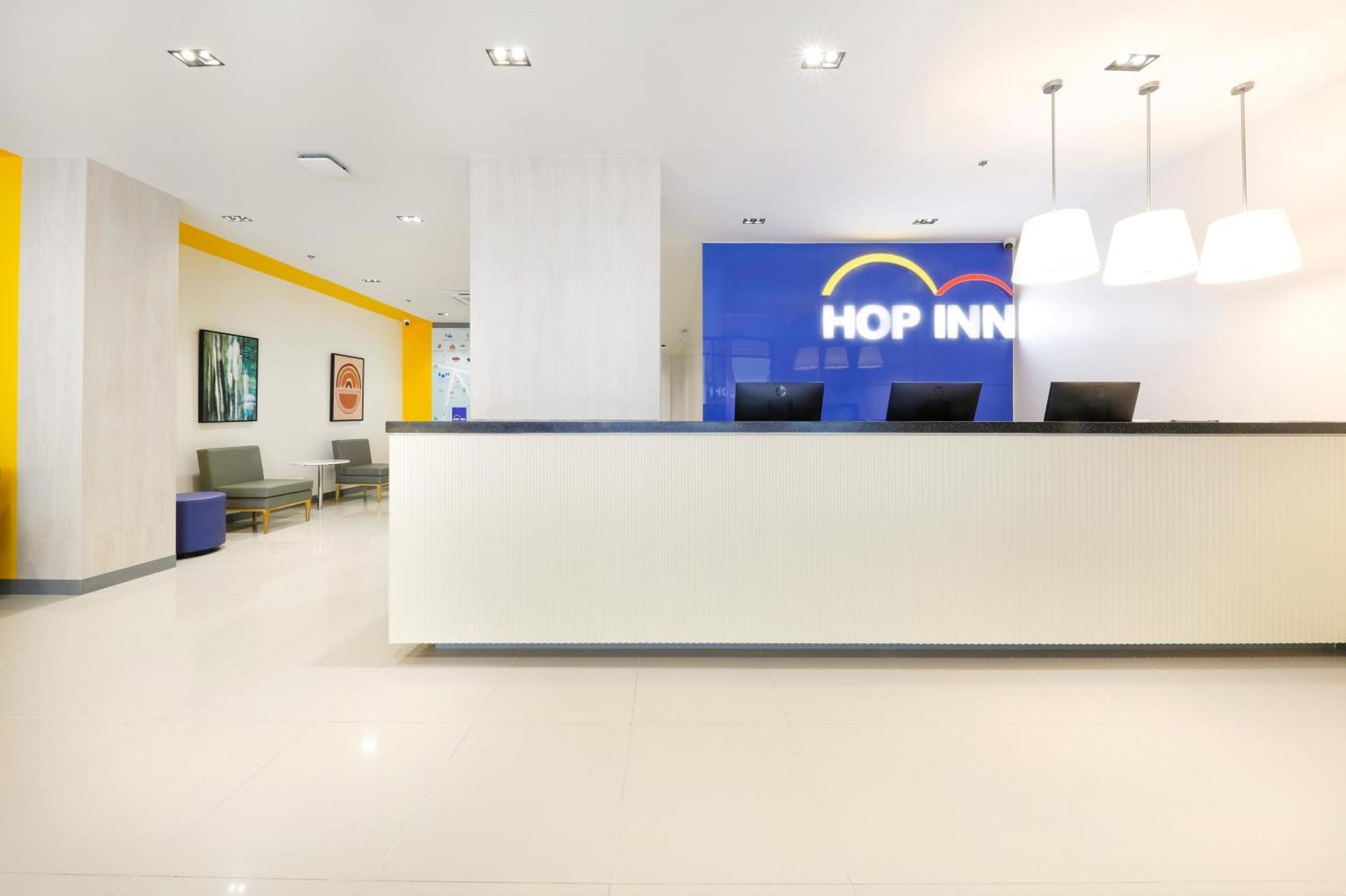 Hop Inn Hotel North Edsa Кесон-Сити Экстерьер фото